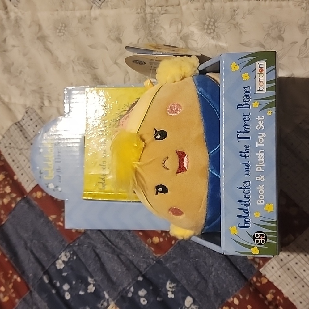 Bendon Giggle+Grow Goldilocks and the Three Bears Book & Plush